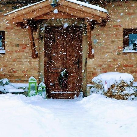 Mives Vendeghaz Hotel Pogány Eksteriør billede