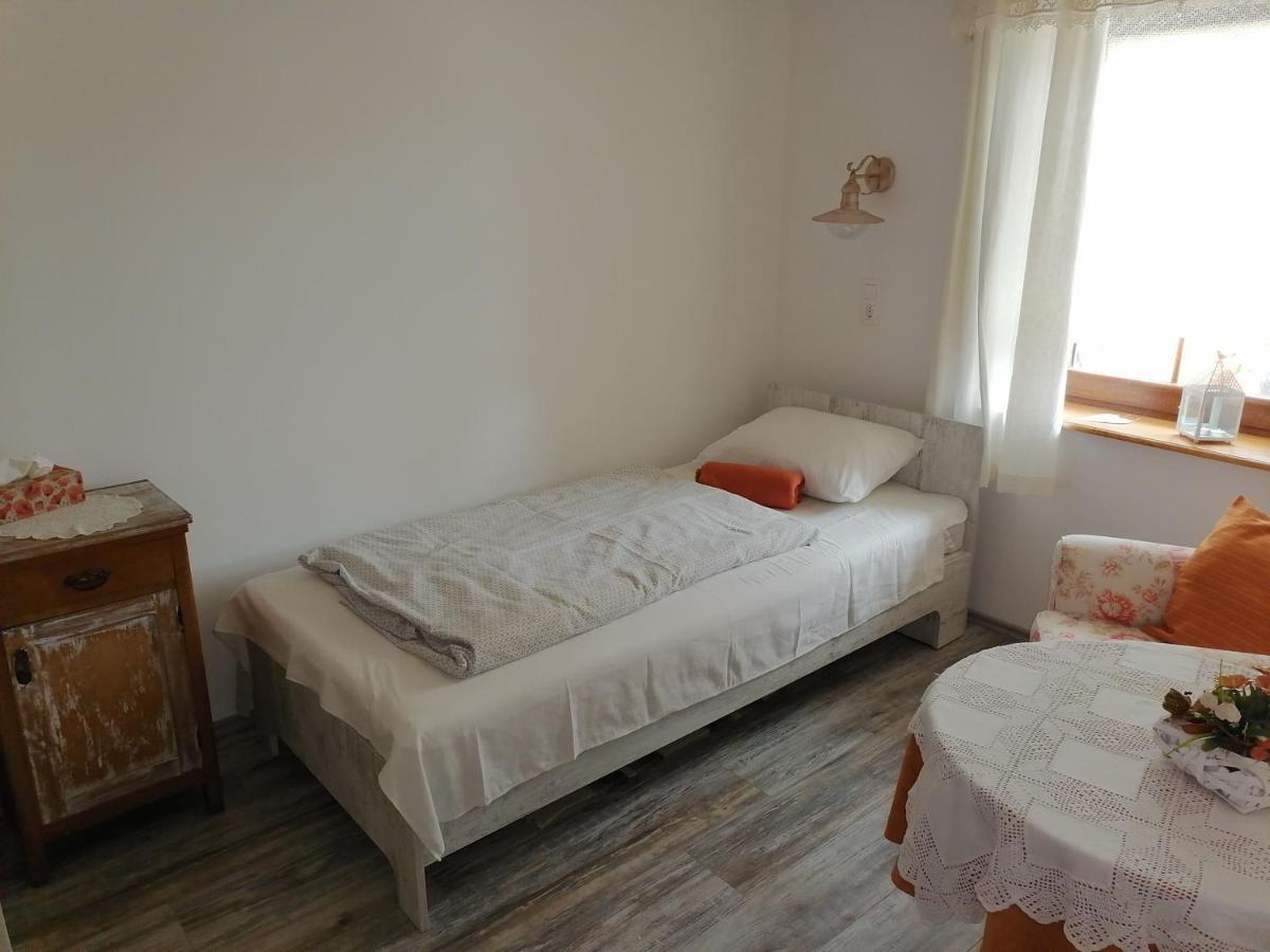 Mives Vendeghaz Hotel Pogány Eksteriør billede